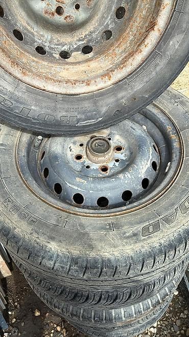 Avtomobil üçün 4 ədəd şin və dəmir disk komplekti olcu 13 dik hamsi — 1