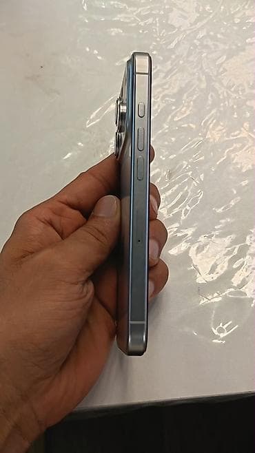 dark souls disk: IPhone 16 Pro, Gümüşü, Face ID, Simsiz şarj — 9