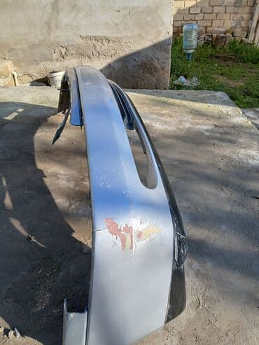 Avtomobilin yan güzgüləri: Ön, Mercedes-Benz ÇEŞKA — 2