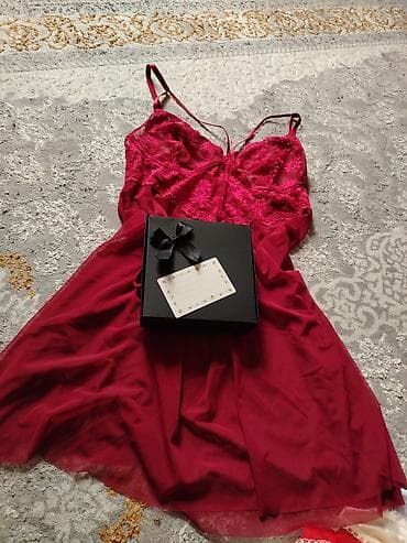 Baş geyimləri: 8 marta özəl hediyyelik qablaşmada gecelikler 36.44 razmer 10 azn 🎀 — 5