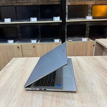 Lenovo: Intel Core i3, 8 ГБ ОЗУ, 15.6 " — 4