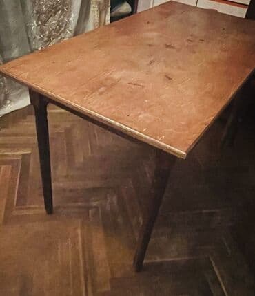 ikinci el metbex stolu: Qonaq masası, İşlənmiş, Açılmayan, Taxta, Dördbucaq masa — 1