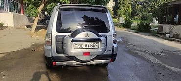 smart car: Mitsubishi Pajero: 3.8 l | 2008 il 220000 km Ofrouder/SUV — 2