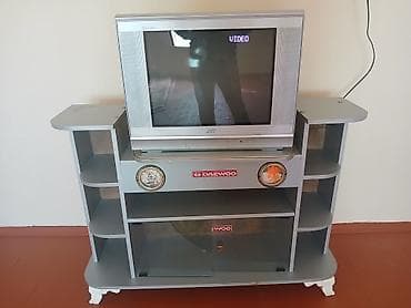 şfaner ucuz: İşlənmiş, Düz TV altlığı, Polkalı, Şüşəli — 1