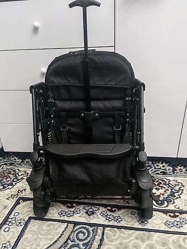 Klassik gəzinti arabası