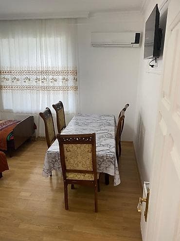 qubada ev: . Qəbələ rayonu Vəndam kəndi. Dağ mənzərəsi ilə geniş həyət evi – bağ — 8