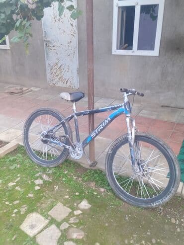 ремонт велосипедов: İşlənmiş Şəhər velosipedi Strim, 26", sürətlərin sayı: 1, Ünvandan götürmə — 1