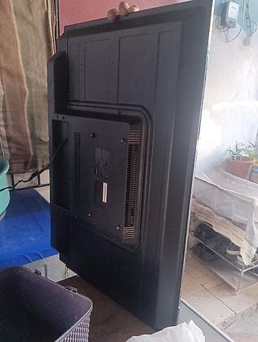 divardan asma televizor: Salam ilk önə öncə onu deyim ki ekranı işləyir ledi yanıb qiymət 20 — 3