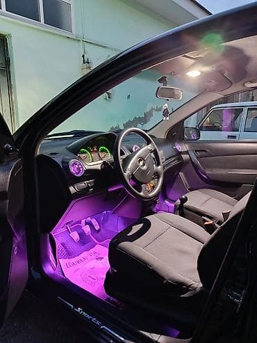 əziy maşınlar: Chevrolet Aveo: 1.4 l | 2011 il 280000 km Sedan — 5