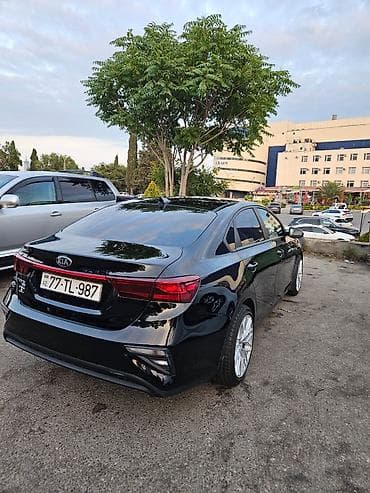 aqua disk: Kia Cerato: 2 l | 2019 il Sedan — 6