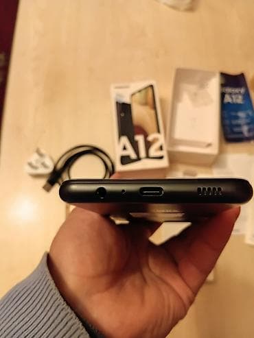 telfon sumqayit: Samsung Galaxy A12, 64 GB, rəng - Qara, Barmaq izi — 5