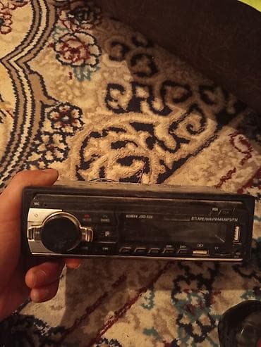 телефон fly q200i swivel: Магнитола, AUX — 1