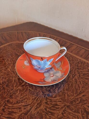 dəstlər: Kohne Antik cashka nelbeki, ölcusu boyukdur, çati sinigi yoxdur, hec — 1