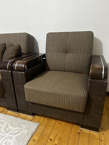 ugur divan: İşlənmiş, Divan, Azərbaycan — 2