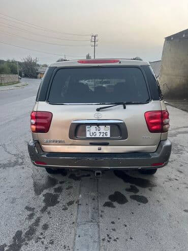 avto maşınlar: Toyota Sequoia: 4.7 l | 2002 il Ofrouder/SUV — 10