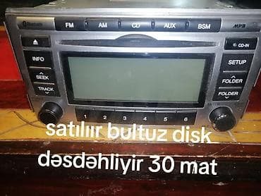 Avtomobil maqnitofonu/radio paneli Xüsusiyyətlər: - Bluetooth - FM/AM