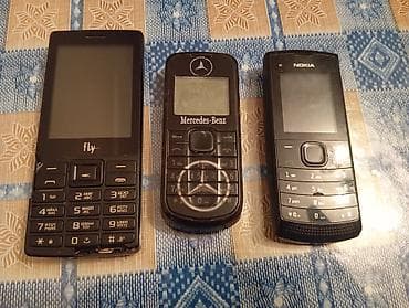 Kompakt düyməli telefonlar dəsti Satılır:50 manat 3 ədədi