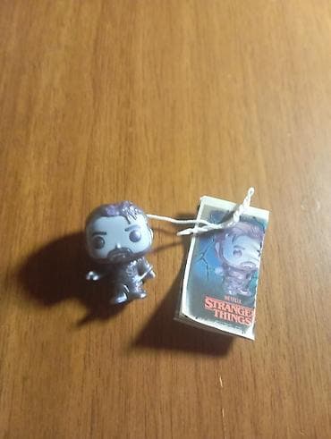Stranger Things kolleksiya brelok/figurka - Rəsmi lisenziyalı