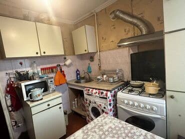 9 ci mikrorayon satilan evler: Bakı, 3 otaqlı, Köhnə tikili, m. Nəriman Nərimanov, 98 kv. m — 4