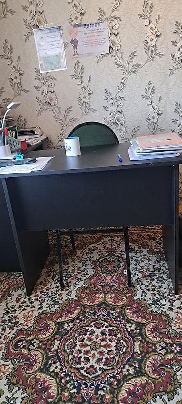 Düz masa, Stulsuz, Polkalı, Siyirməsiz, MDF — 2