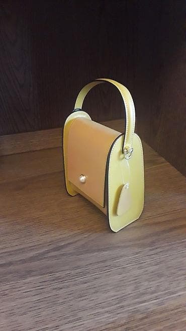 mini çanta: Mini çanta – sarı/krem rəng keçidli, sərt formalı - Material: hamar — 3