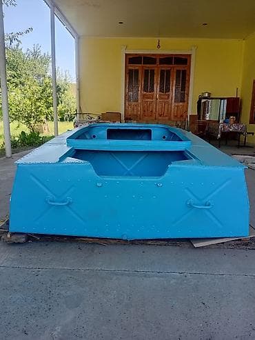 Metal qayıq satılır. Qiymətdə razilasmaq olar Möhkəm metal korpuslu — 3