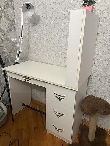 ag xiyar: Düz masa, Siyirməli, Polkalı, Laminat — 2