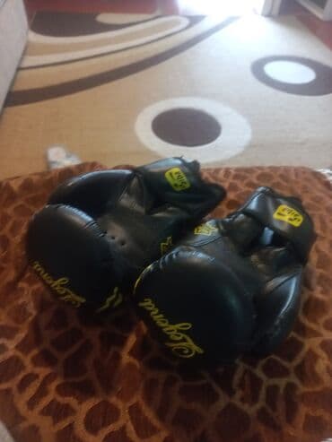kişi üçün barmaqsız əlcəklər: Məhsul: Boks əlcəkləri – Adidas “Legend” 28 manata alinib 20 manata — 2