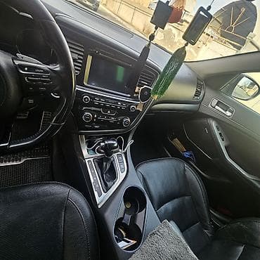 daewoo gentra 2020: Kia Optima Turbo – sedan Xüsusiyyətlər: - Turbo benzin mühərriki — 4