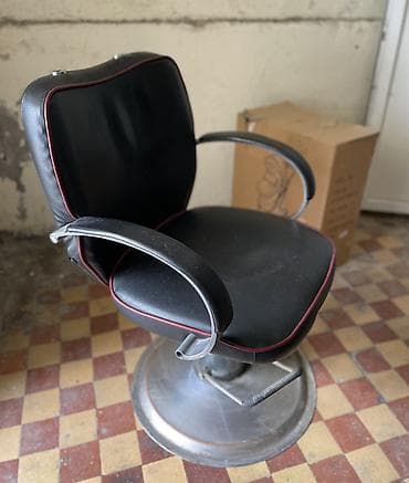 berber salon mebeli: Bərbər/kosmetologiya kreslosu - Material: qara rəngli süni dəridən — 2