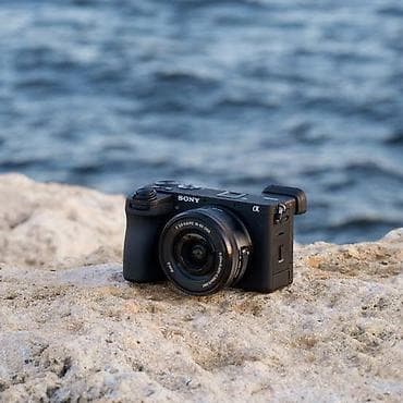 Sony Alpha seriyalı güzgüsüz fotokamera - Kompakt, yüngül korpus –