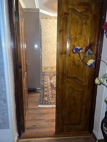 dekor kamin: Qonaq otağı üçün İşlənmiş Otaq qapısı Çərçivə ilə, Ünvandan götürmə — 2