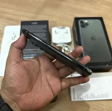 iphone 6 gəncə: IPhone 11 Pro, 256 GB, Matte Midnight Green, Zəmanət, Simsiz şarj, Face ID — 2