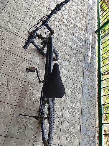 20 dyumlu velosiped: Yeni kimidi.Balaca görünməyinə baxmıyın şəkildə elə düşüb.20likdi — 4