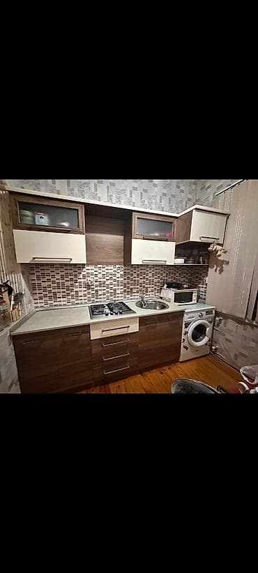 Metbex mebeli yaxsi vezyetde usdunde moyka verilir olcu 2.10 qiymet