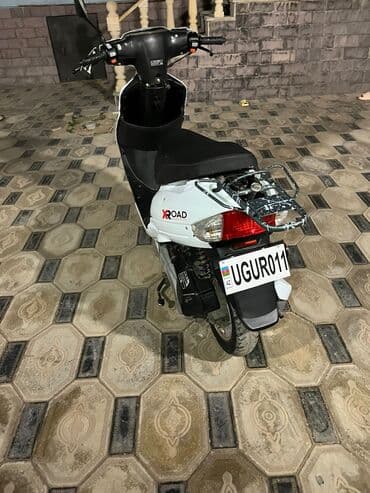 lizinq traktorlarin qiymeti: - 550, 50 sm3, 2021 il, 12127 km — 3