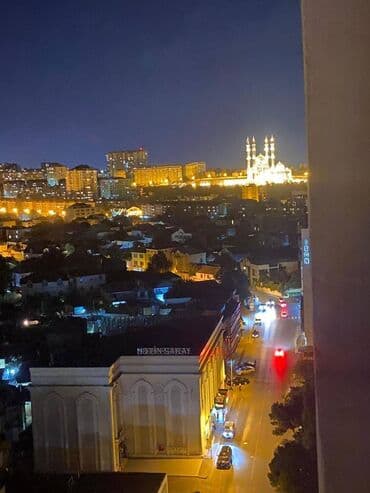 8 mikrorayon: 4 otaqlı, Yeni tikili, 180 kv. m — 17