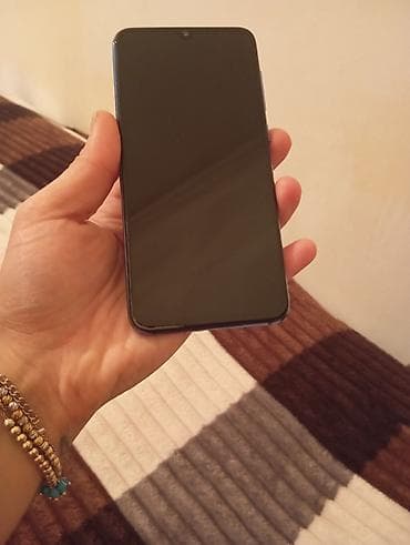 islenmis plansetler: Xiaomi Mi 9 SE, 64 ГБ, цвет - Голубой — 2