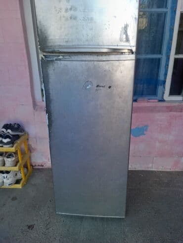 Видеоигры и приставки: İki kameralı soyuducu - Yuxarıda dondurucu bölmə, aşağıda əsas — 3