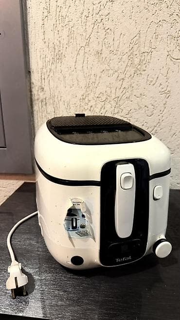 Техника и электроника: Tefal elektrik fritözü - Kompakt masaüstü dizayn, ağ-qara korpus - — 2