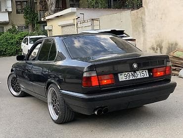 2000 bmw: BMW 5 series: 2 l | 1993 il Sedan — 2