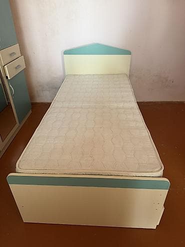 usag maneji: Oğlan və qız üçün, İşlənmiş, Çarpayı, Bazalı, Matras ilə, Siyirməli — 2