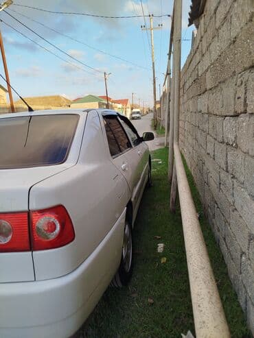 maşnı: Chery Amulet (A15): 1.5 l | 2010 il 219000 km Sedan — 6