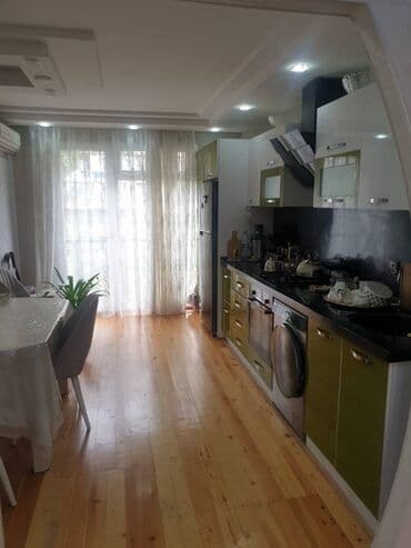 mkr: Bakı, 8-ci mikrorayon, 3 otaqlı, Köhnə tikili, m. Azadlıq Prospekti, 70 kv. m — 6