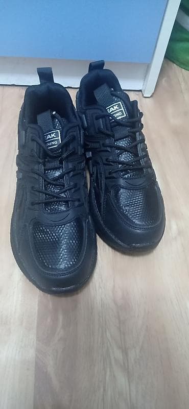 idman ayaqqabı: Qara idman ayaqqabısı – CEAK Running - Rəng: tam qara - Daxili — 1