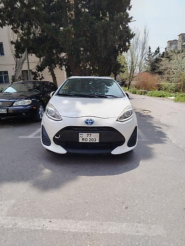maşın satışı 2020: Toyota Aqua: 1.5 l | 2019 il Hetçbek — 1