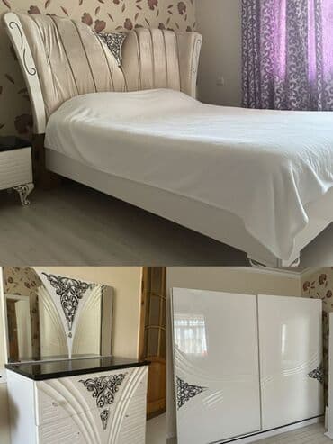 Комплекты диванов и кресел: Двуспальная кровать, Комод — 1