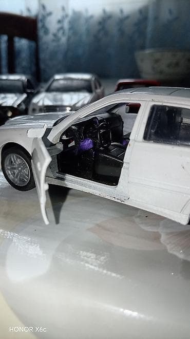 Kolleksiya üçün metal model avtomobillər dəsti Hamısı birlikdə 20 — 4