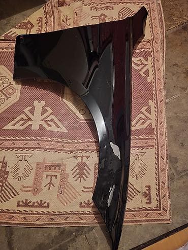 Sağ ön, BMW 330i, 2017 il, Almaniya