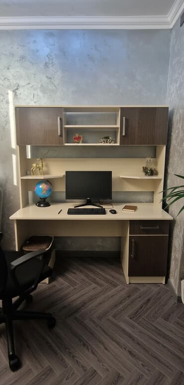 pol yonan: Düz masa, Polkalı, Siyirməli, MDF — 2